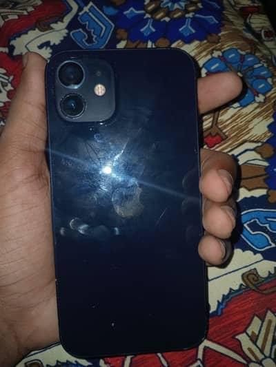 Apple iPhone 12