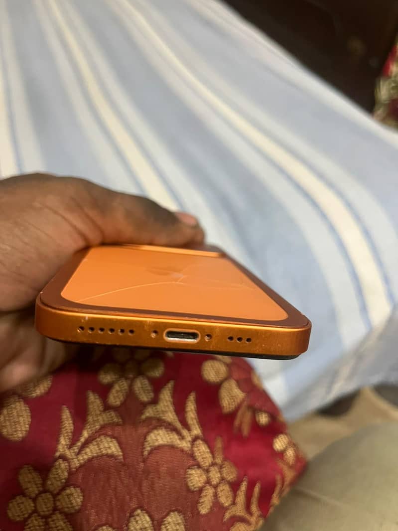 Apple iPhone 17 Pro 4