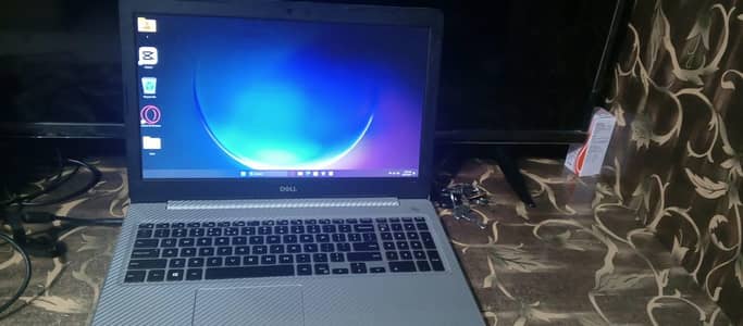 ​Dell i5 8th Gen | 8GB RAM | 2GB GPU | 256GB SSD