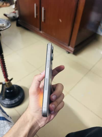 Apple iPhone 15 Pro Max non pta jv 256gb 95 health