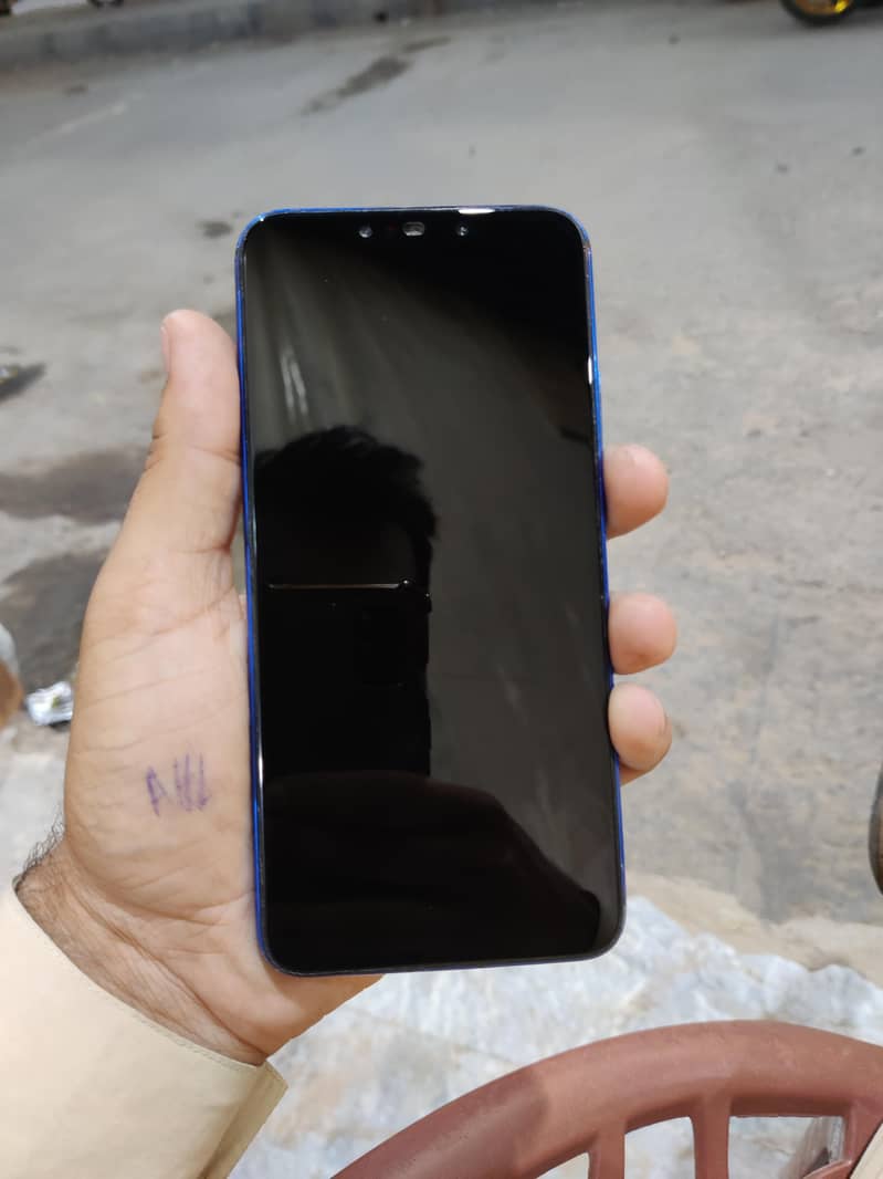Huawei Nova 3i 1