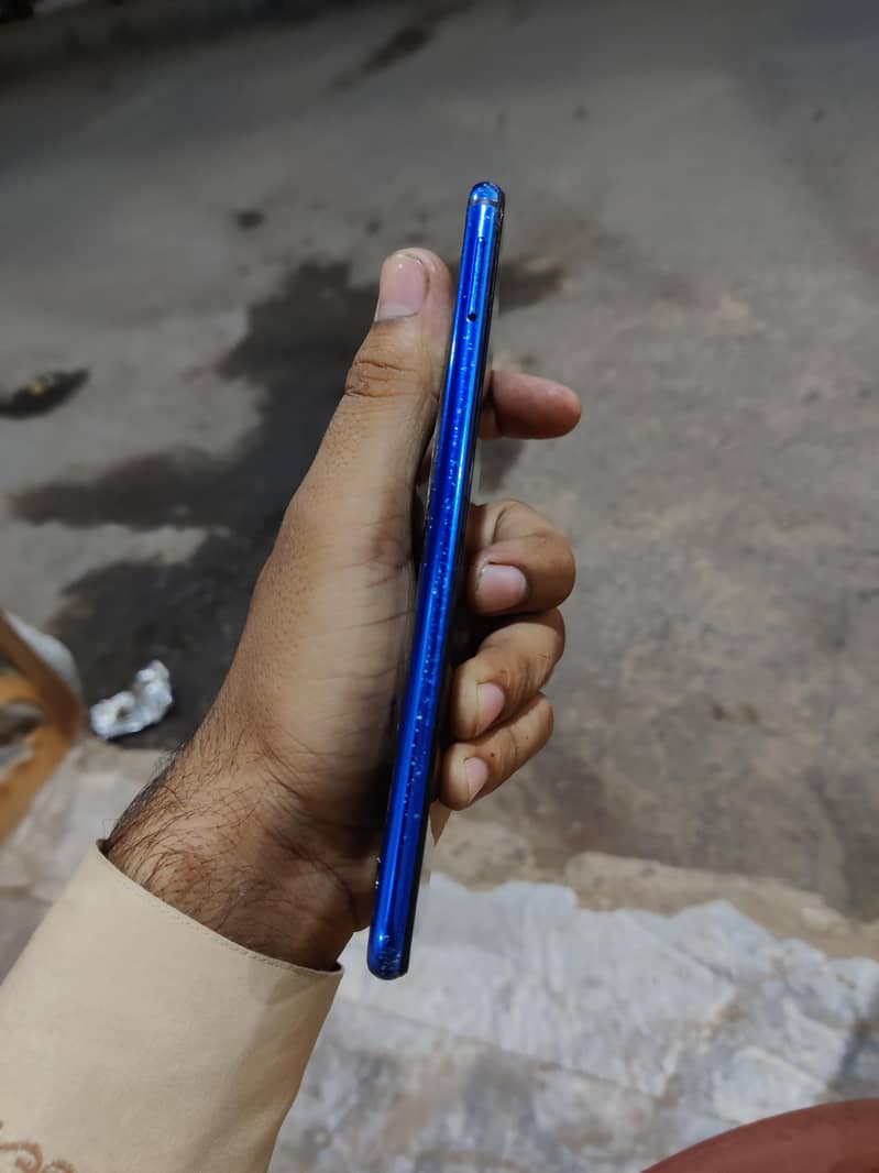 Huawei Nova 3i 4