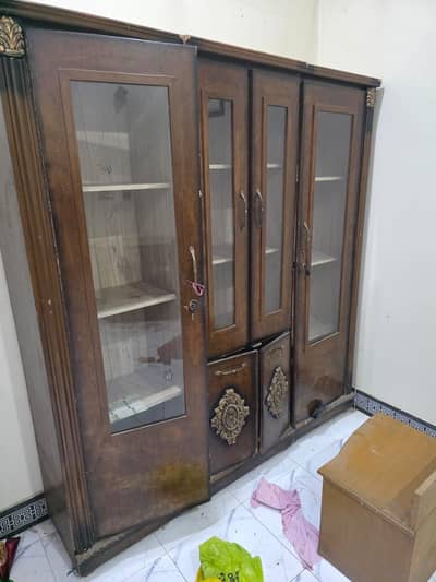 Used divider and iron stand