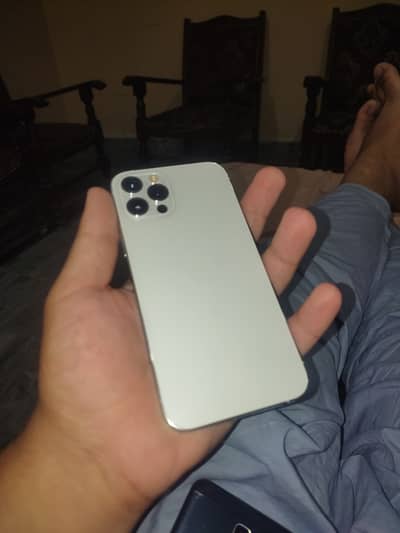 Apple iPhone 12 Pro
