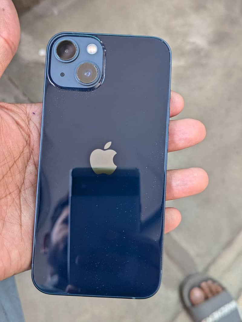 Apple iPhone 13 1