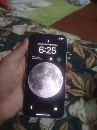 Apple iPhone 14