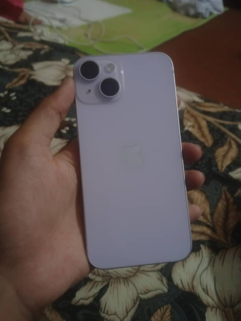 Apple iPhone 14 2