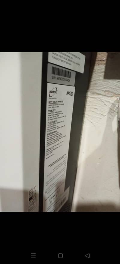 6kw Hybrid Inverter 10/10 condition with warranty card