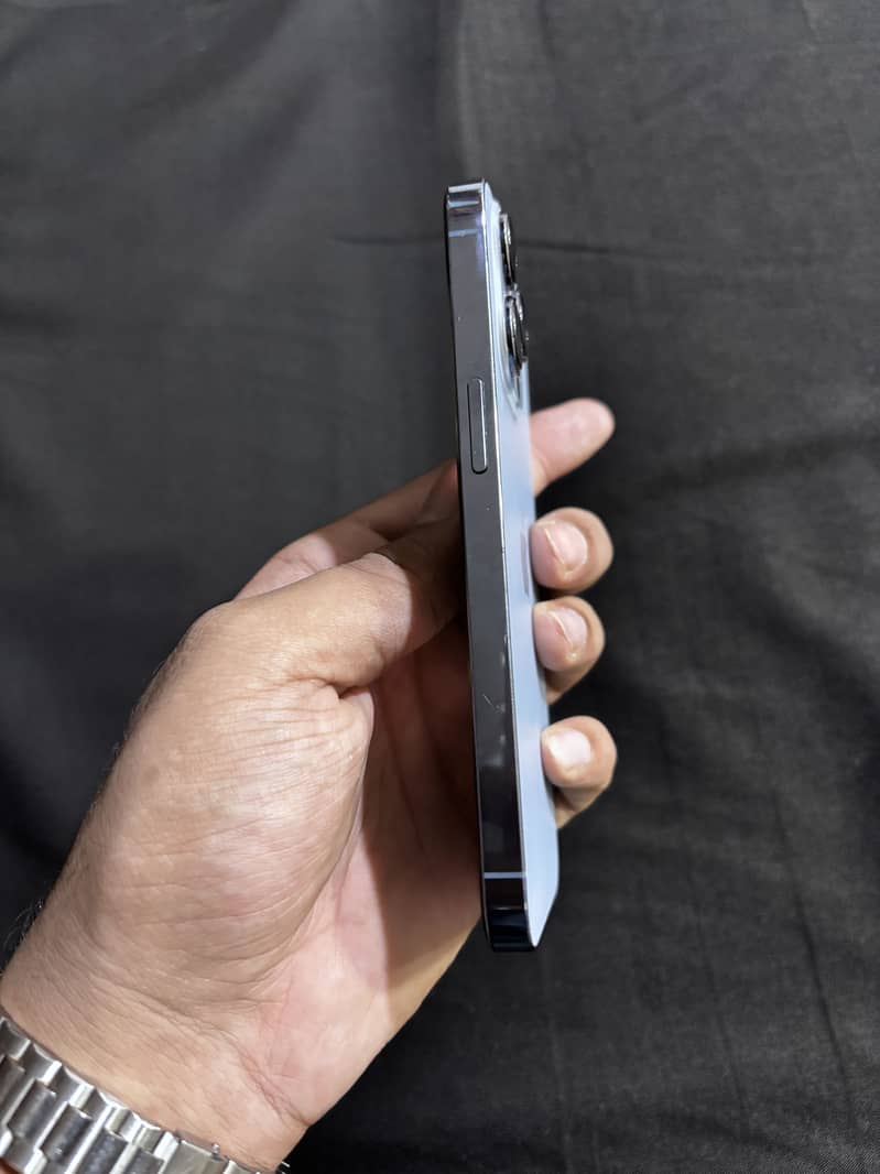 Apple iPhone 13 Pro 5