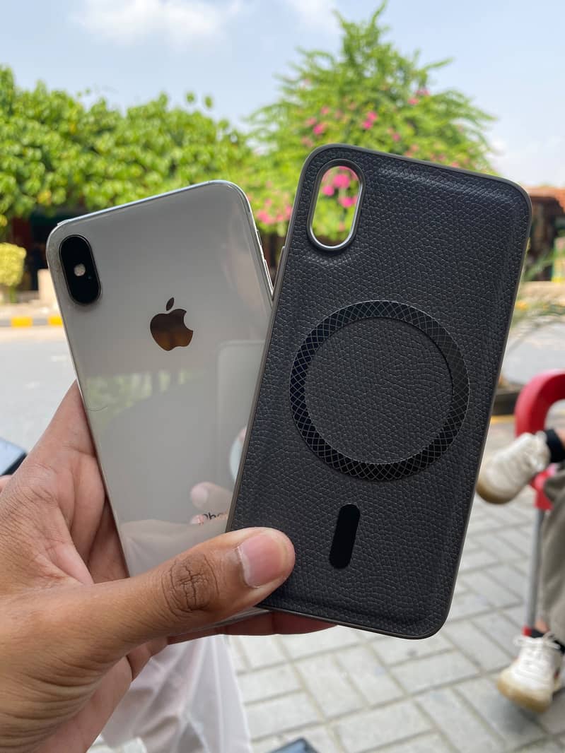 Apple iPhone X 1