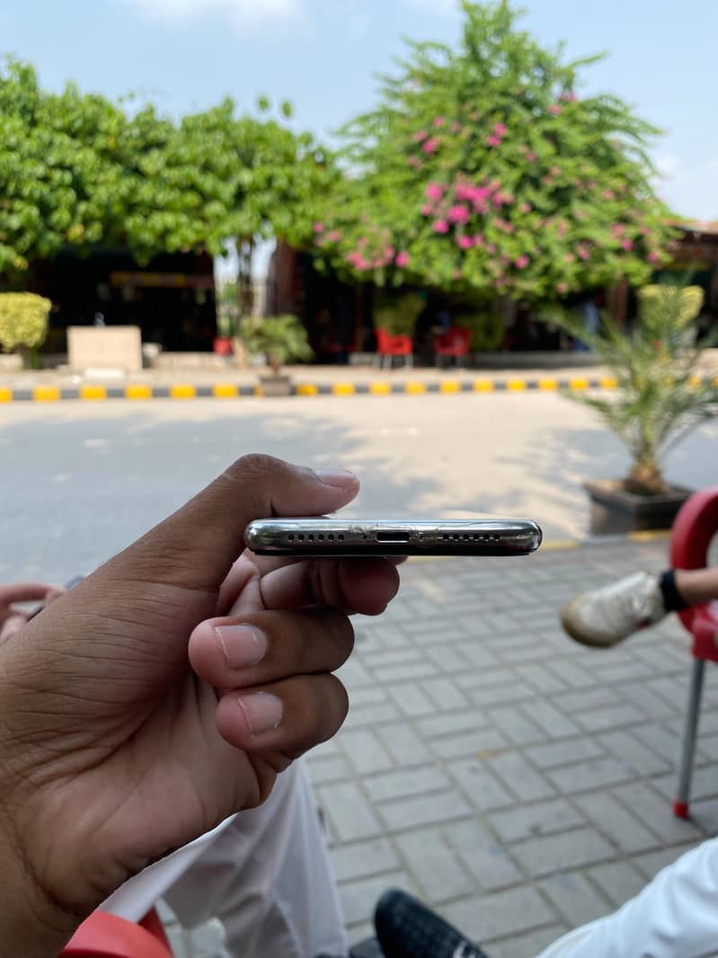 Apple iPhone X 7