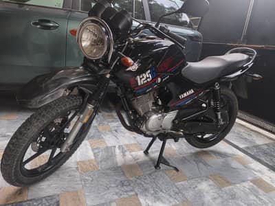 YAMAHA YBR 125G 2023