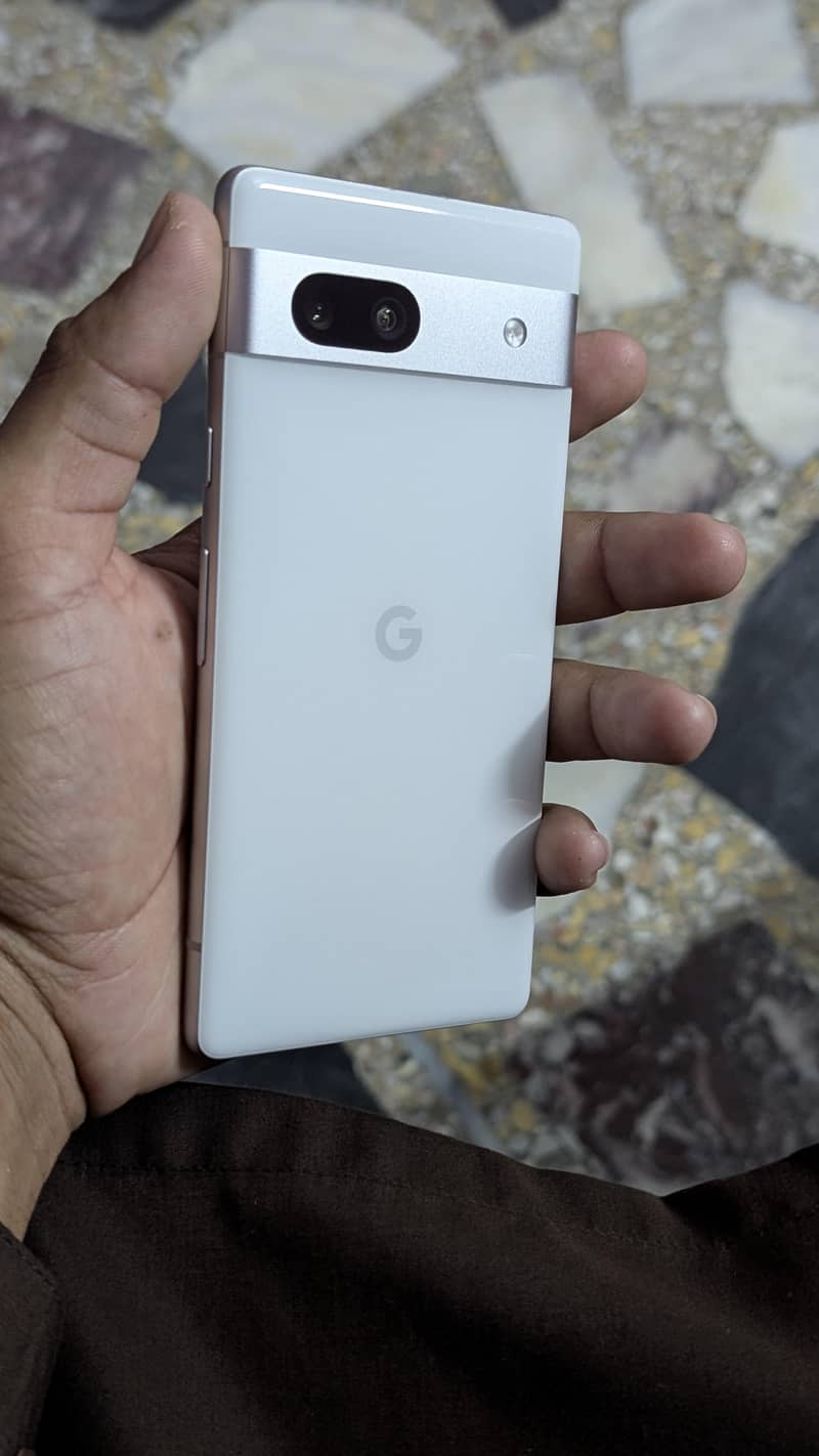Google Pixel 7a 2