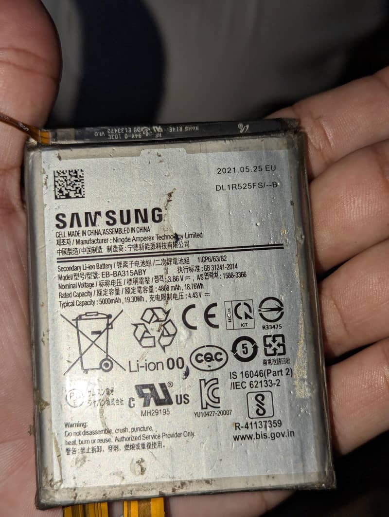 A32 battery 1