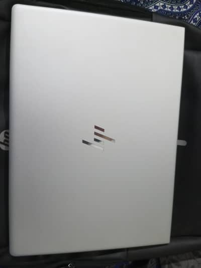 HP ELITE BOOK 735 G5