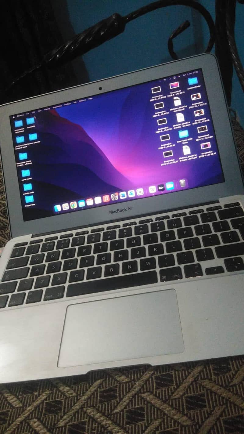 Mac book 4