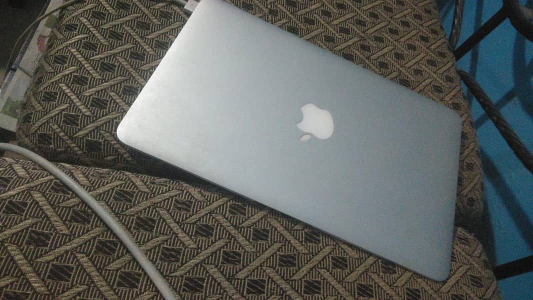 Mac book 8