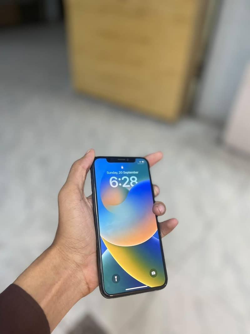 Apple iPhone X 1