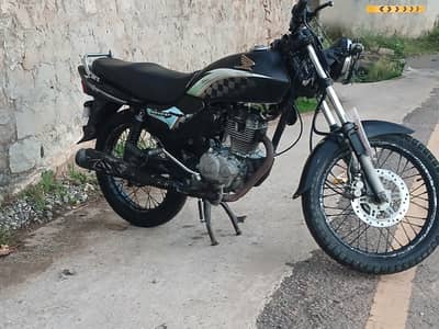 Honda CG 125 Deluxe 2012 model smart card biometric available
