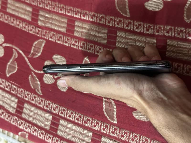Apple iPhone X 1