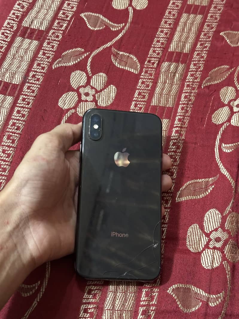 Apple iPhone X 4