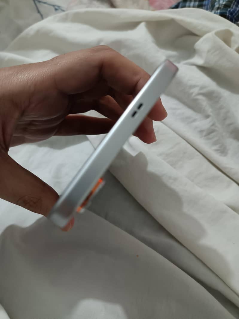 Infinix 5