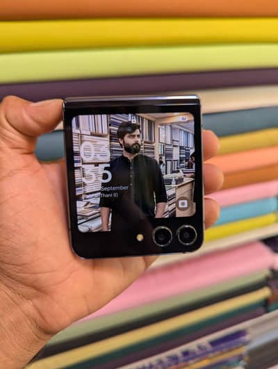 Samsung Mobile Z Flip 5