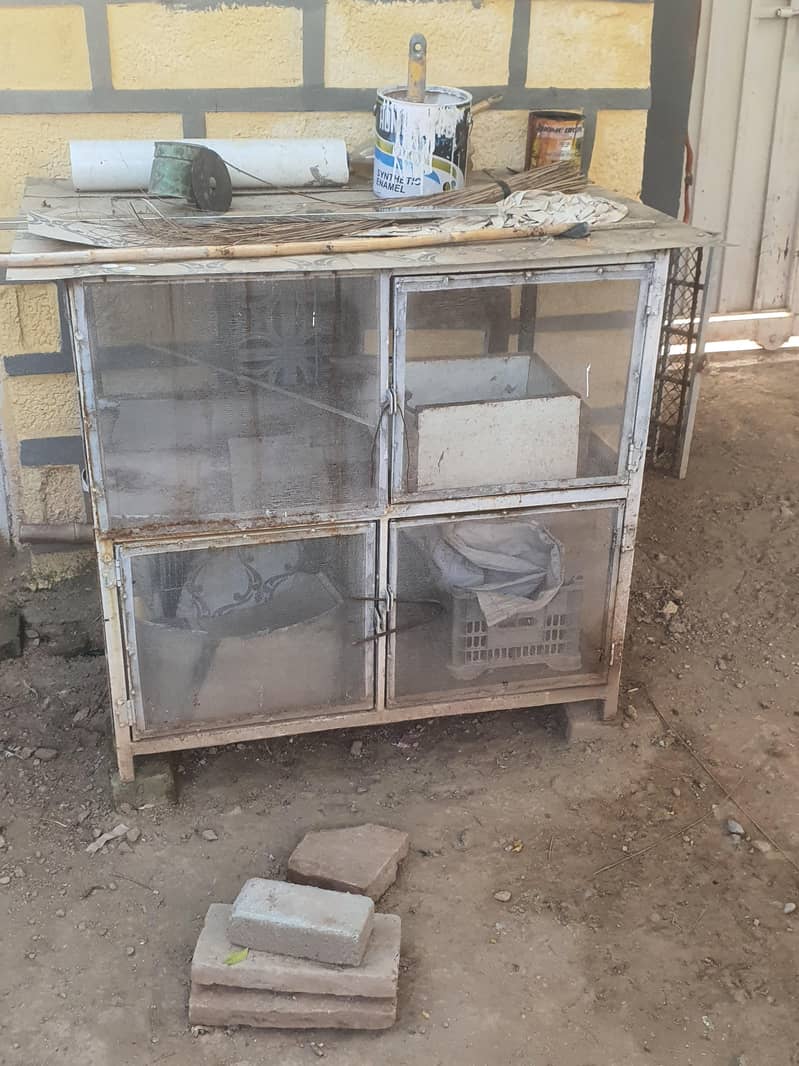 hens cage 0