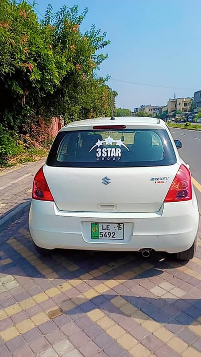 Suzuki Swift 2015