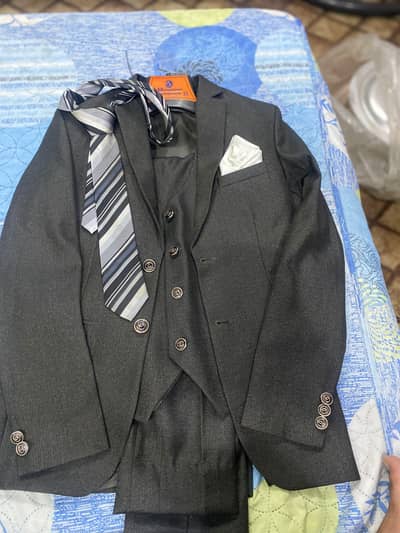 4 pice size Medium