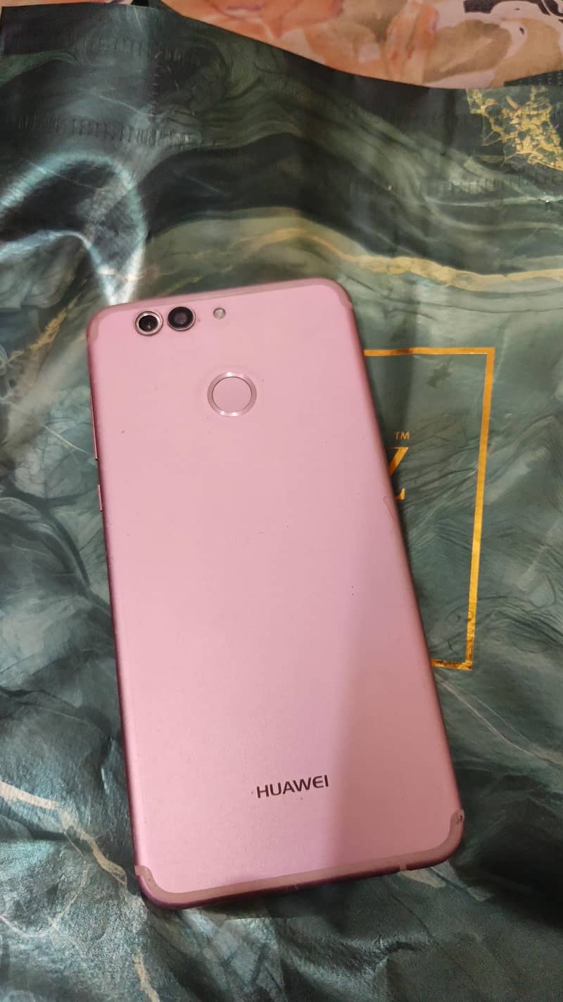 Huawei Nova 2 Plus 0