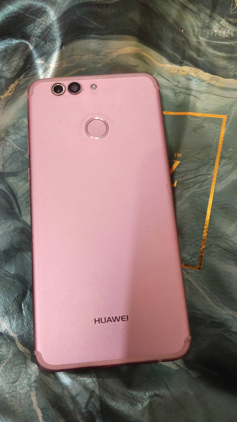 Huawei Nova 2 Plus 1