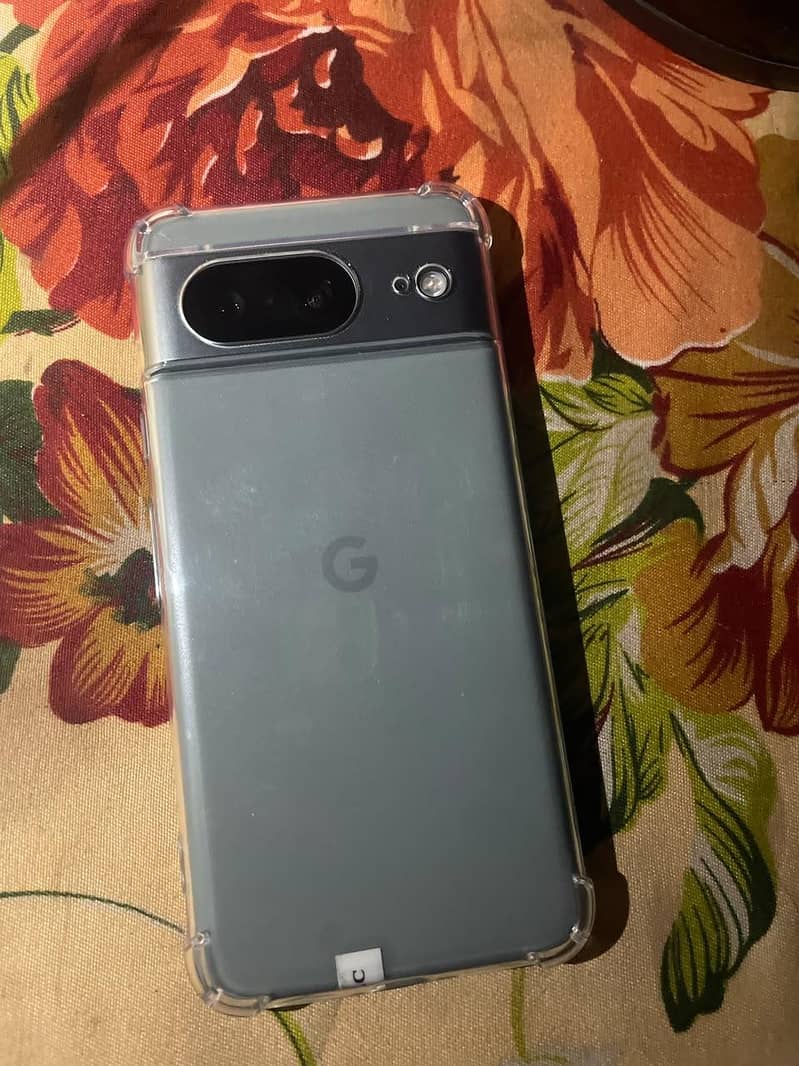 Google Pixel 8 1