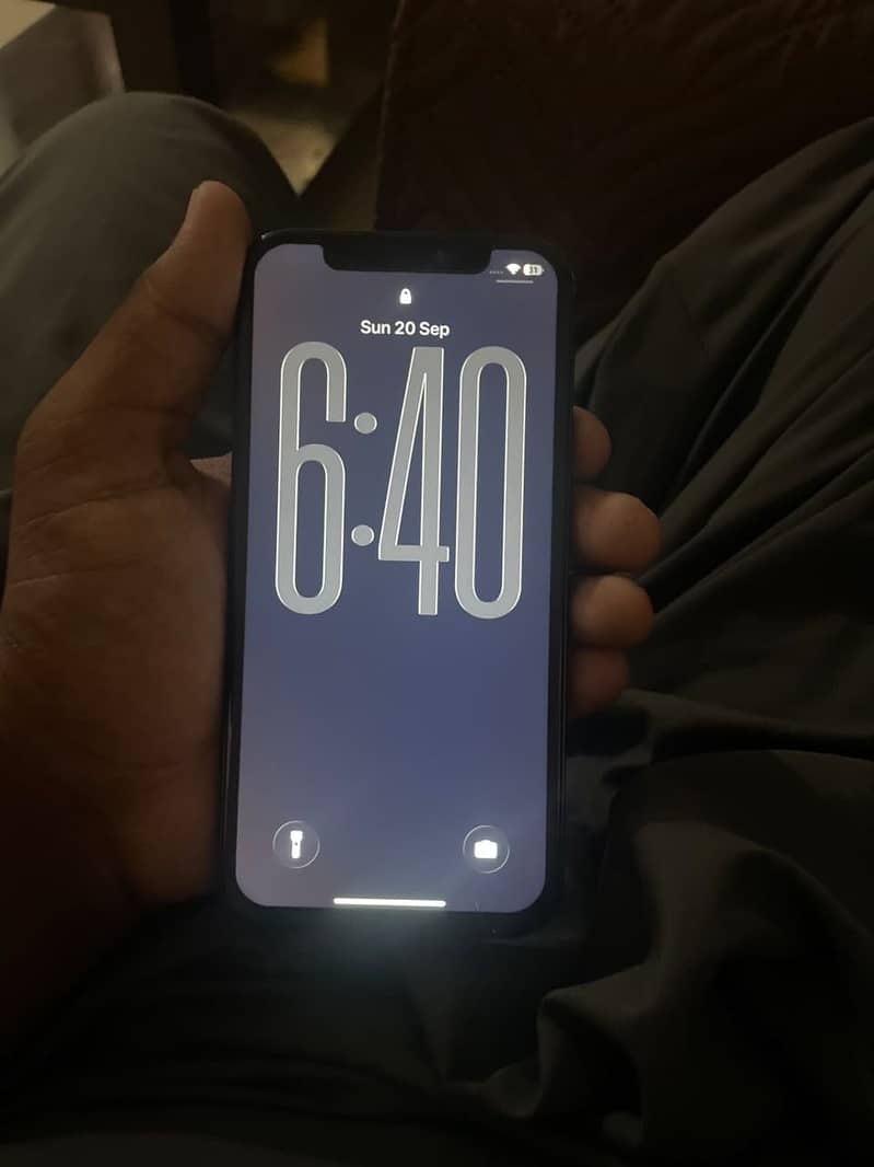 Apple iPhone 12 2