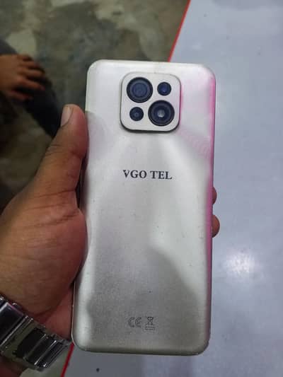 VGO TEL 4/64 موبائل برائے فروخت