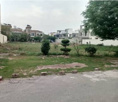 Prime Location Plot For Sale