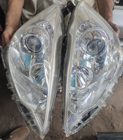 Toyota Aqua 2012 Model Headlights Available