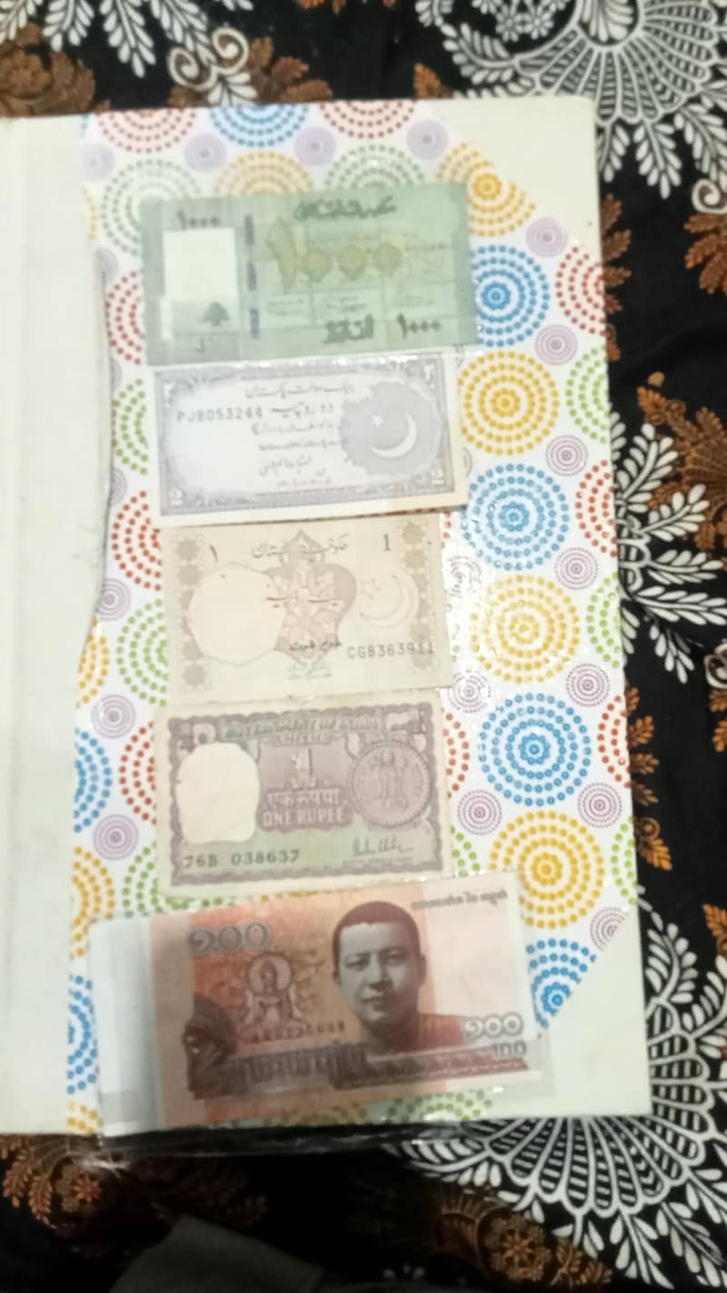 collectable notes 15