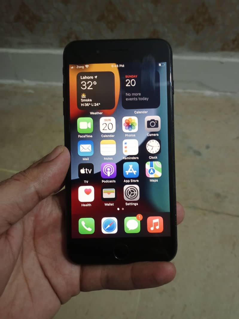 Apple iPhone 7 Plus 7