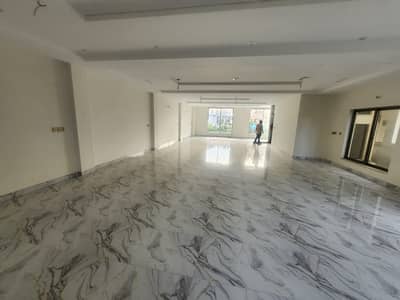 ideal building available schools and offices