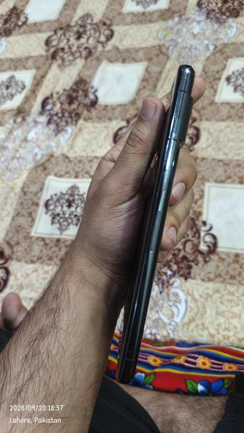 Google Pixel 7 Pro 4