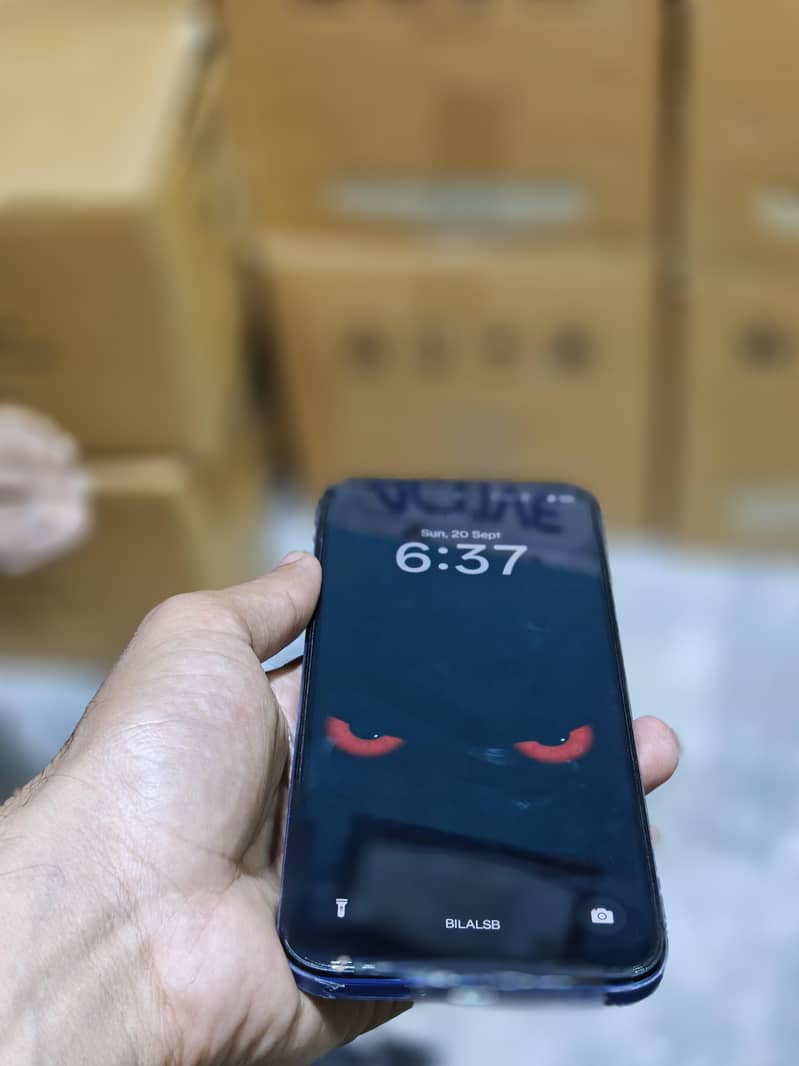 Realme C85 simple 5