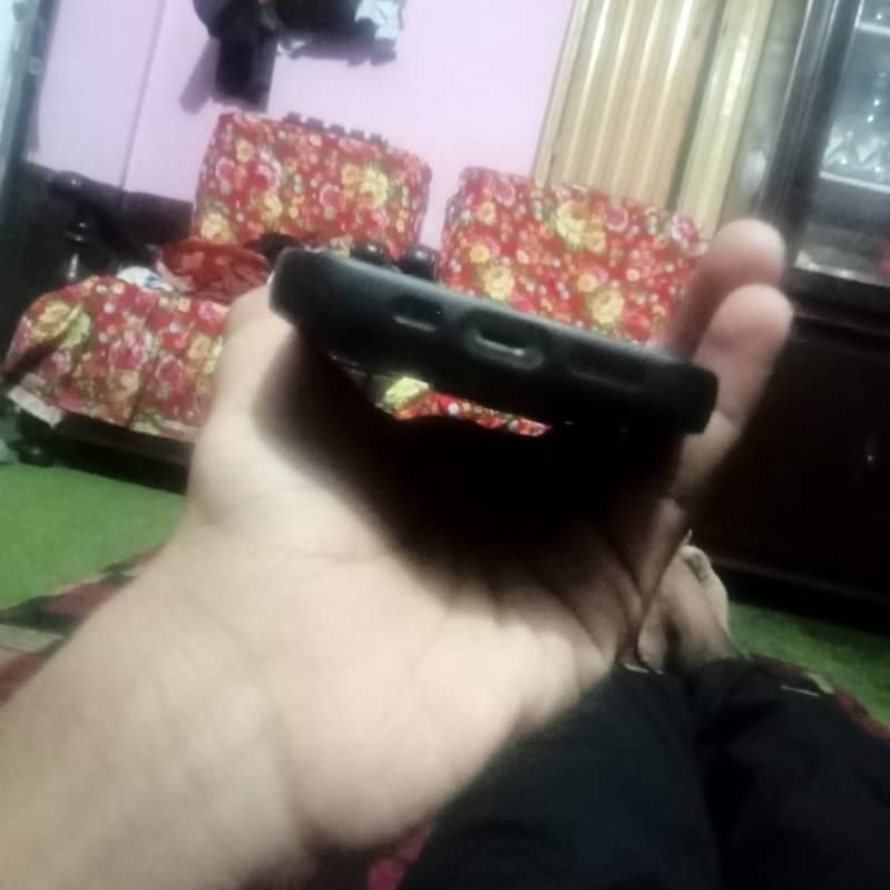 Apple iPhone 13 Pro 1