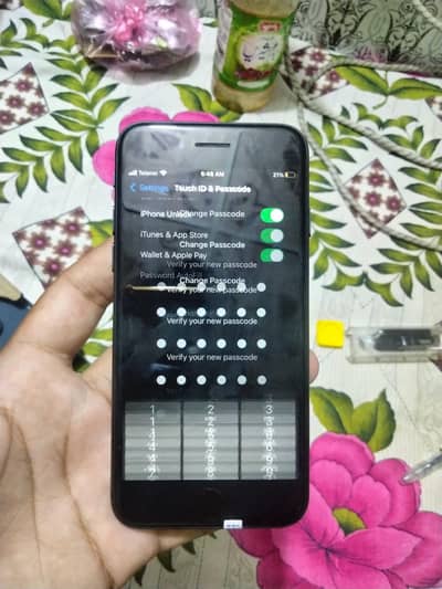 Apple iPhone 7