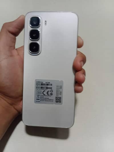 Infinix Hot 60i (6+6 128gb )