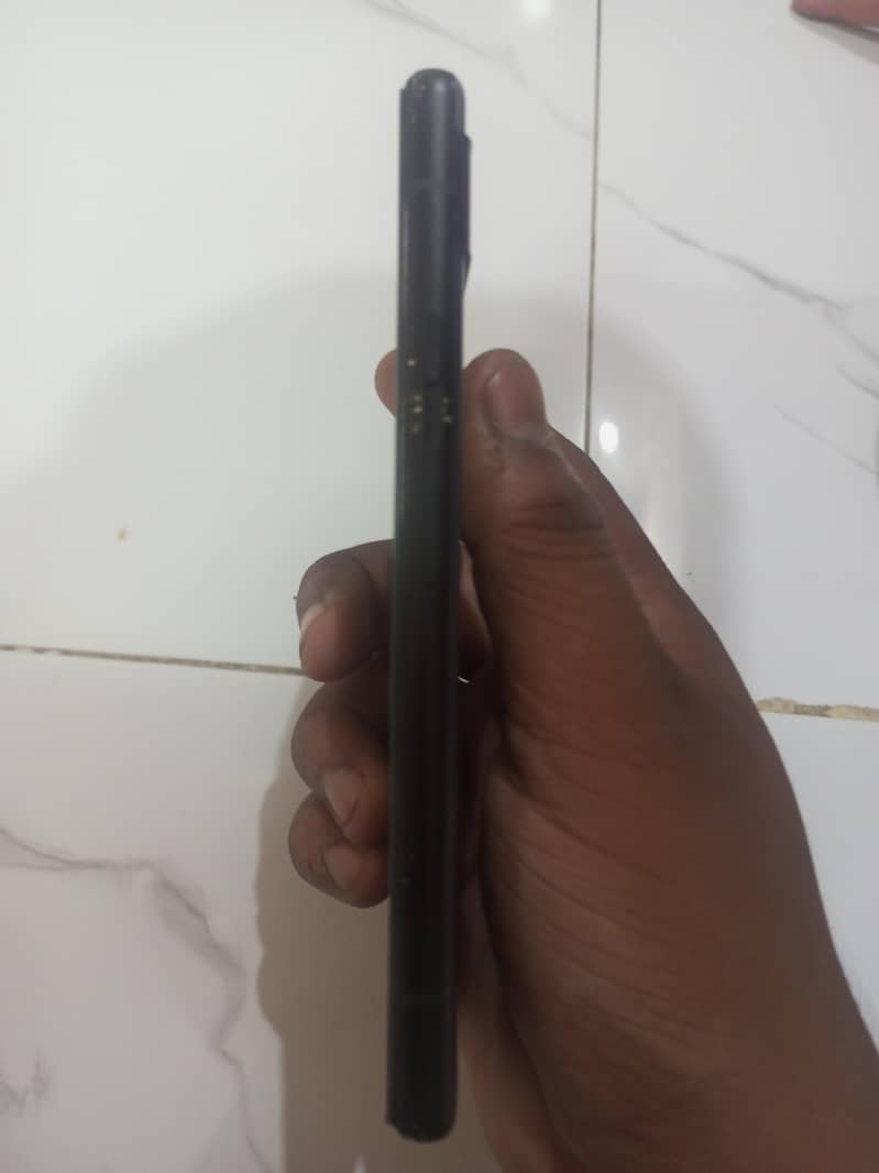 Google Pixel 6a 1