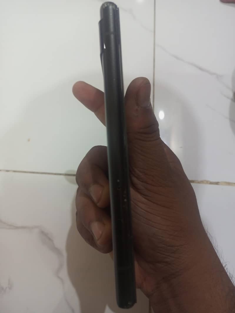 Google Pixel 6a 4