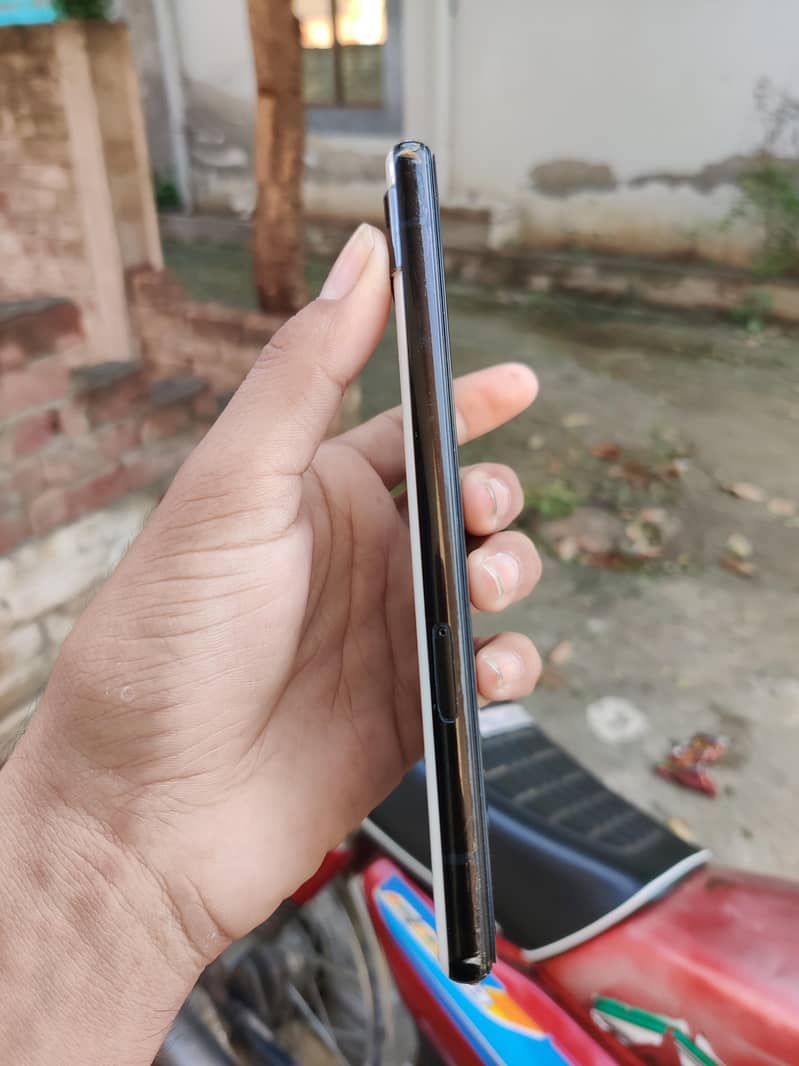 Google Pixel 6a 5