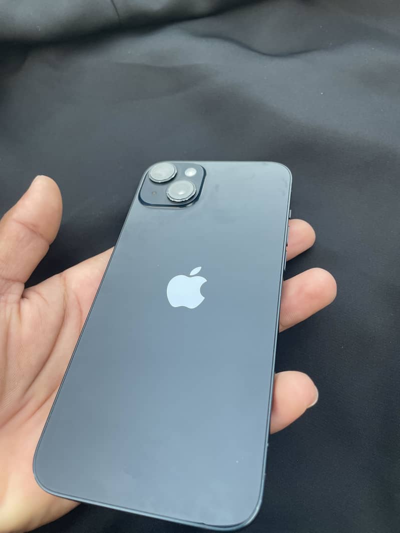 Apple iPhone 14 plus 3