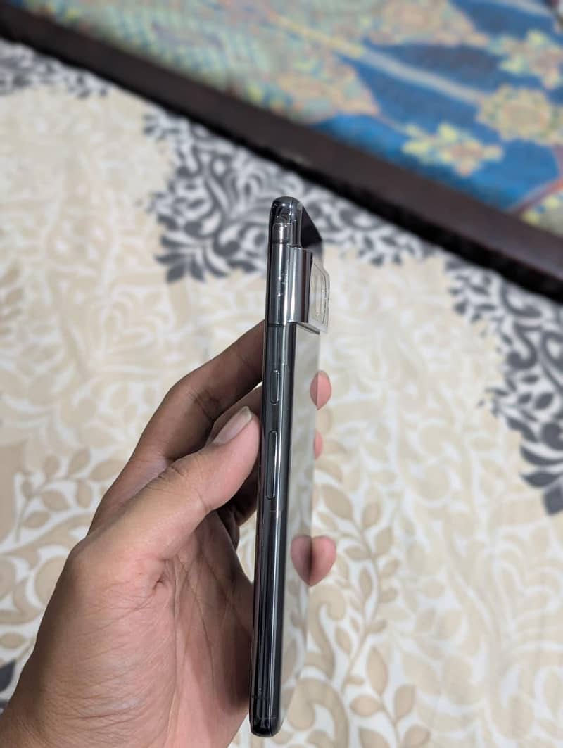 Google Pixel 8 Pro 5